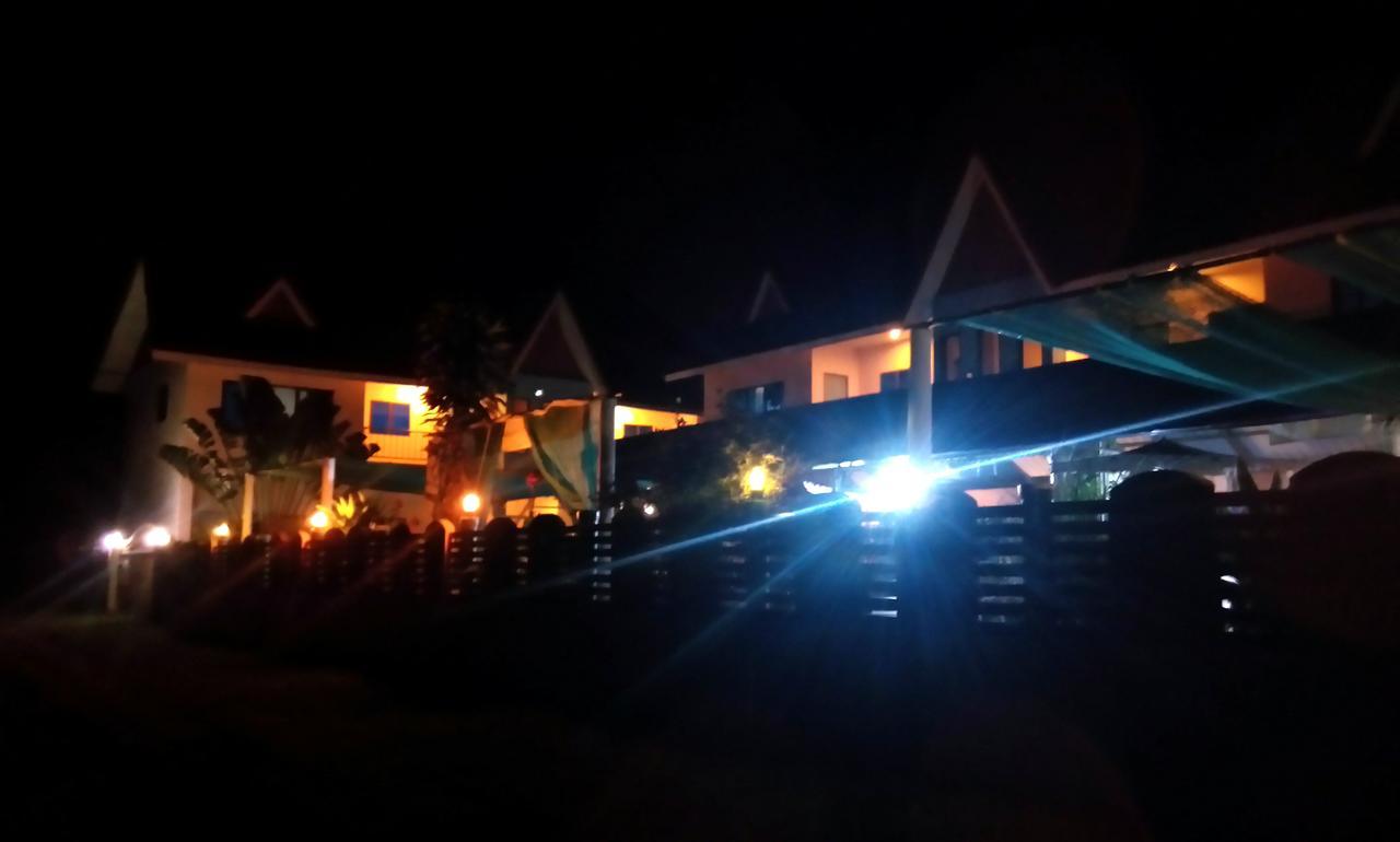 Peace Pool Resort Khun Han Exterior photo