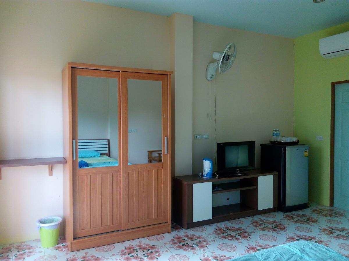 Peace Pool Resort Khun Han Exterior photo